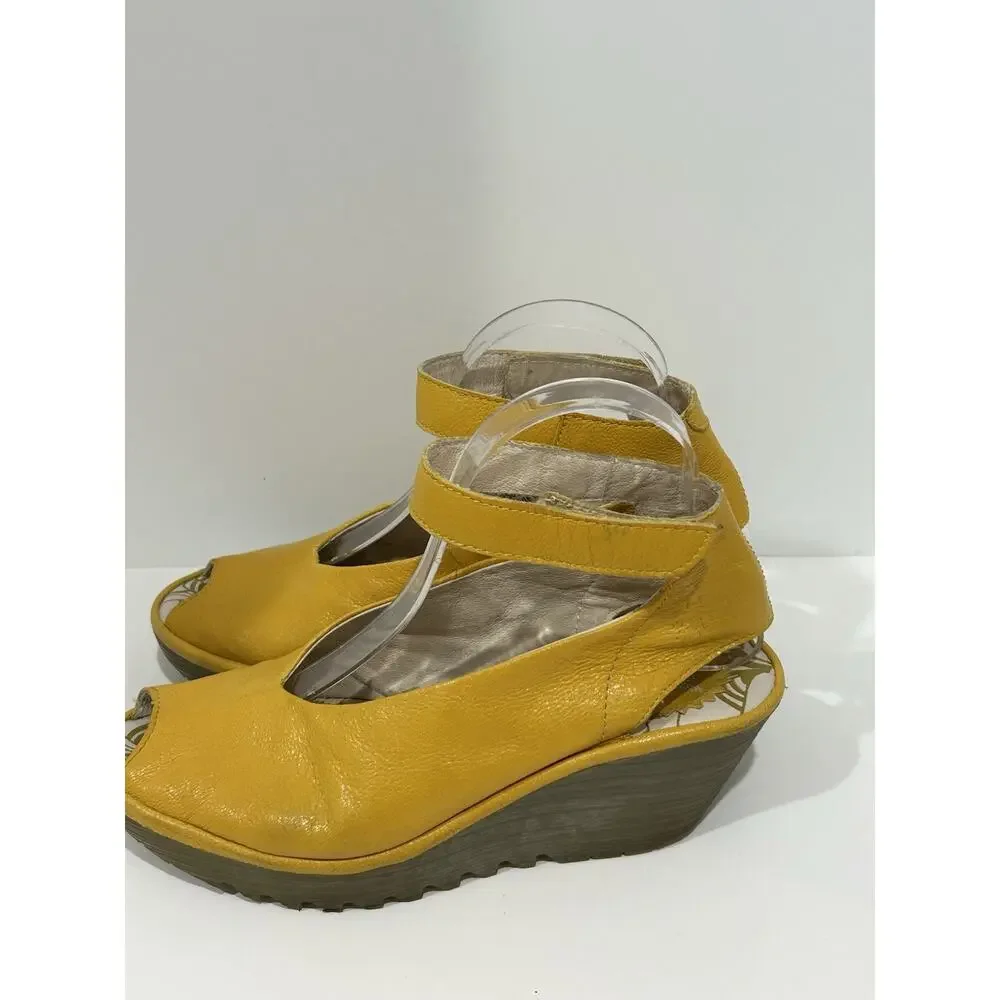 fly London leather sandal Yellow Ankle Strap Platform Size 8